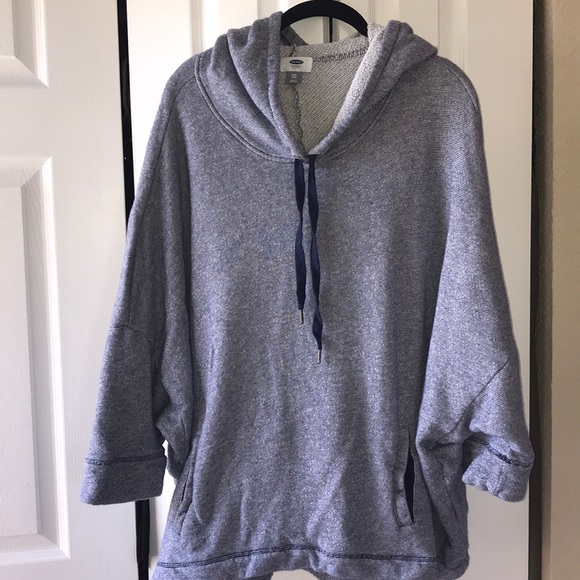 Old Navy Tops - 💰Old Navy Hoodie